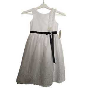 NWT Laura Ashley White Embroidered Dressy  Dress with Black Ribbon Flower Girl